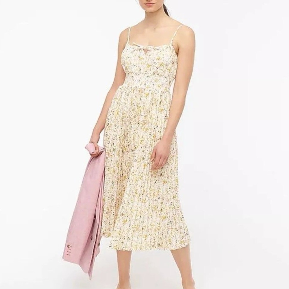 J. Crew Smocked-waist pleated dress in soft posies 4 - Picture 2 of 4